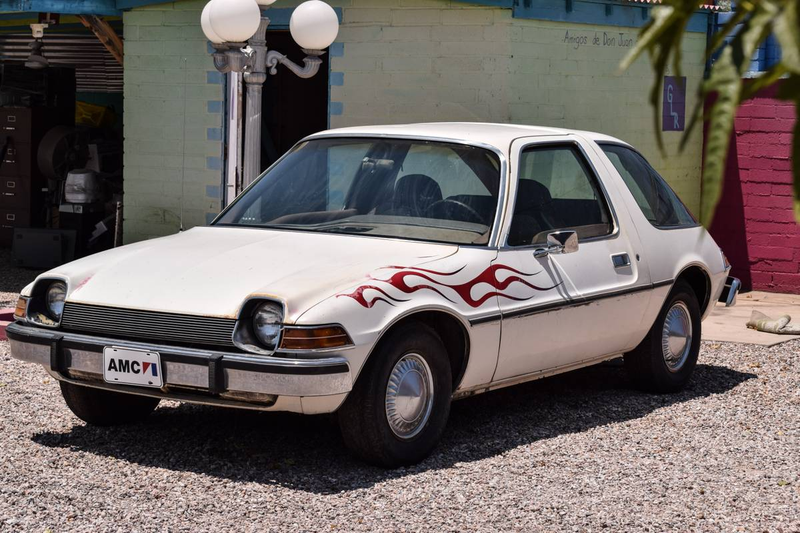 Illustration for article titled For $4,500, Would You Start Your Mighty Empire With These Five 1970s AMC Pacers?